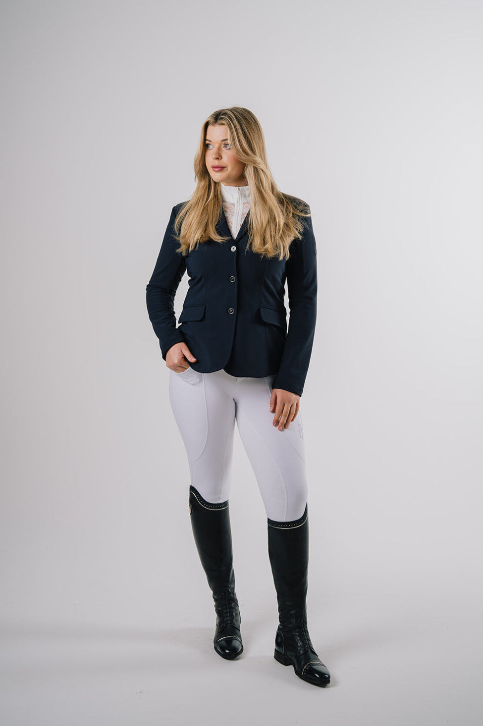 Sculpt & Support Hybrid Breech - White