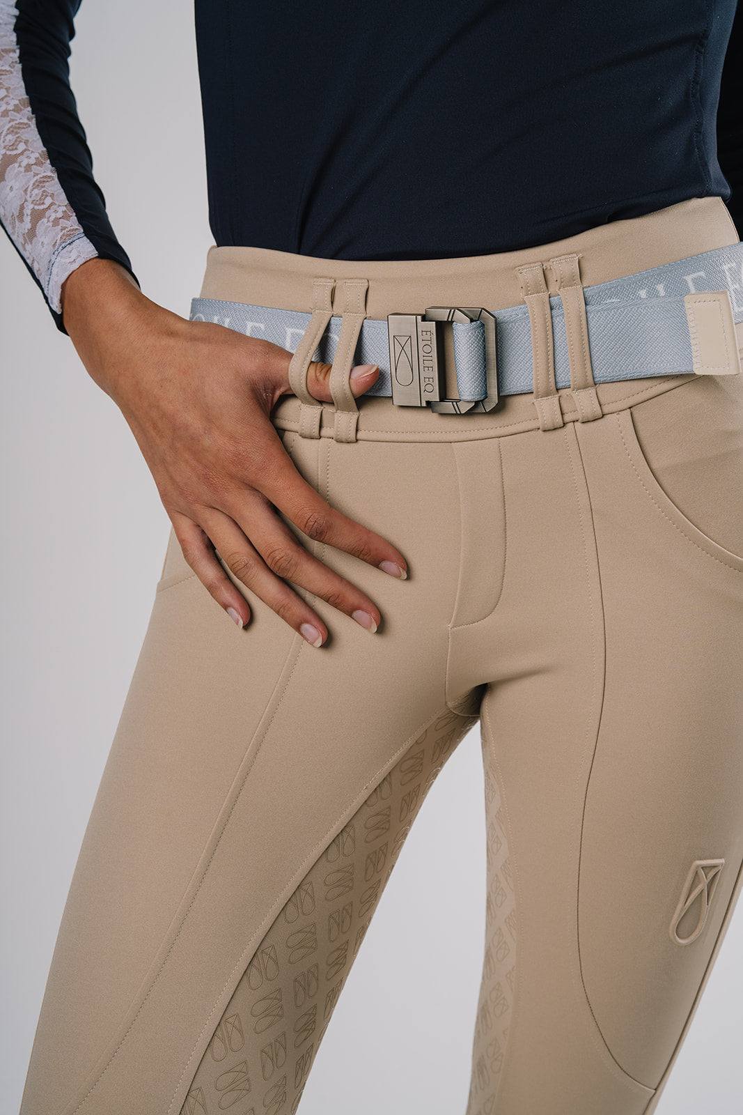 Sculpt & Support Hybrid Breech - Beige